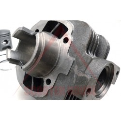 Цилиндър комплект -SCOOTER FIX- Peugeot Horizontal 2T, въздушно 70cc (47.00mm), 12mm бутален болт, чугунен, PEUGEOT Speedfight 3, Ludix, Vivacity 50 Цилиндър комплект -SCOOTER FIX- Peugeot Horizontal 2T, въздушно 70cc (47.00mm), 12mm бутален болт, чугунен, PEUGEOT Speedfight 3, Ludix, Vivacity 50