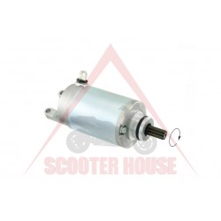 Стартер -RMS- SUZUKI BURGMAN 125-150-200-250-400cc ДЯСНО ВЪРТЕНЕ 12V 0.70 KW ДИАМЕТЪР-11.7cm 9-ЗЪБА