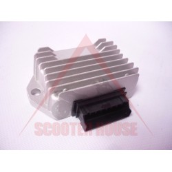 Voltage Regulator -EU-PIAGGIO/GILERA/АPRILIA/DERBI/VESPA 50cc 2T Carburetor after 1998г - 8 pins